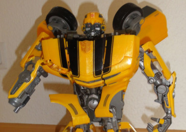 Ultimate Bumblebee – 33 cm