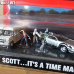 Die Figuren und Fahrzeuge